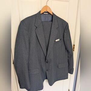 Men's Suit